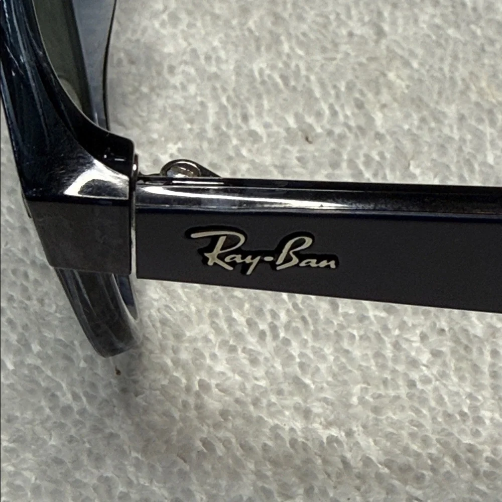 Ray Ban Italy RB2132 New Wayfarer 52[]18 145 3P Blue Sunglasses